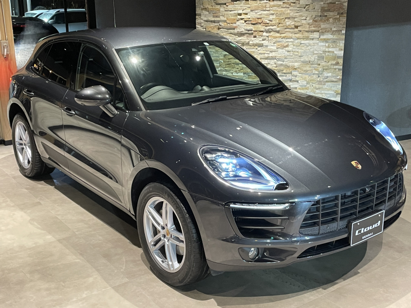 ポルシェ マカン S PDK 4WD スポーツクロノPKG 19インチマカンターボAW